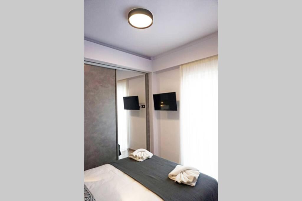 C-Home Studio In The Heart Of Chania Chania  Luaran gambar