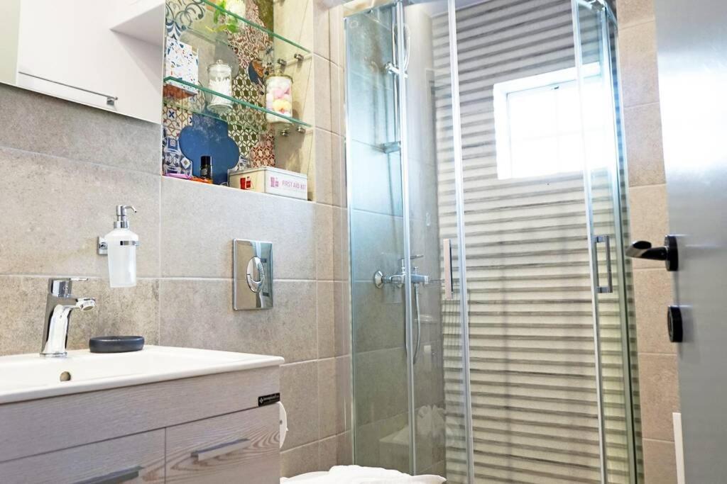 C-Home Studio In The Heart Of Chania Chania  Luaran gambar